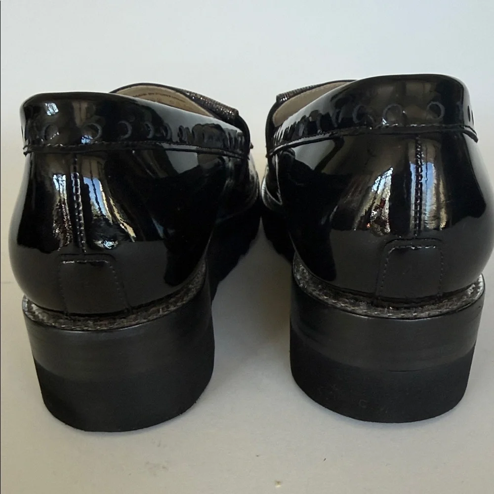 Mr. Pennywise Wedged Black Patent Loafer with Metallic Fringe - Picture 8 of 16